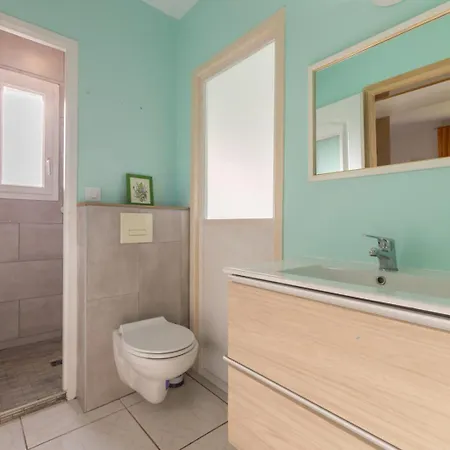 Belle Avec Jacuzzi, Parking, Climatisation, Jardin, Calme *