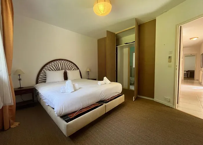 Belle Villa Avec Jacuzzi, Parking, Climatisation, Jardin, Calme Prázdninový dům