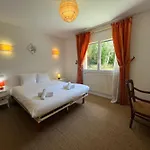 Belle Avec Jacuzzi, Parking, Climatisation, Jardin, Calme