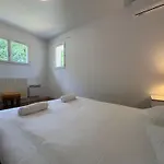 Belle Avec Jacuzzi, Parking, Climatisation, Jardin, Calme *