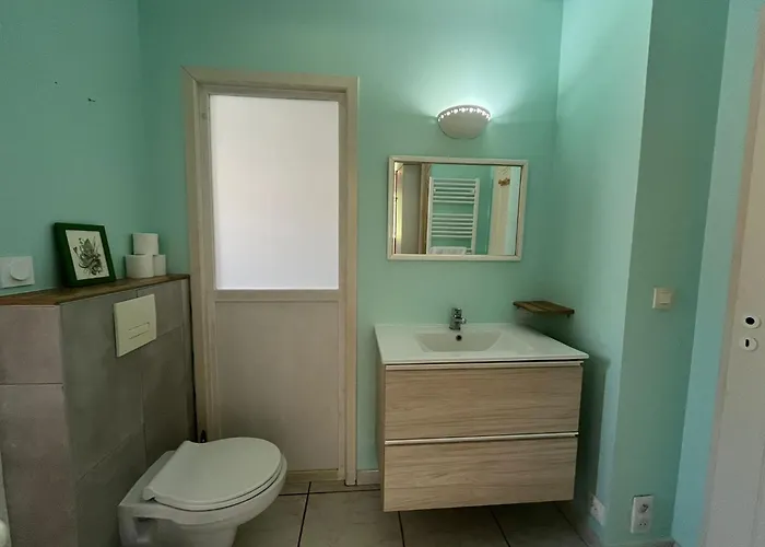 Σπίτι διακοπών Belle Villa Avec Jacuzzi, Parking, Climatisation, Jardin, Calme